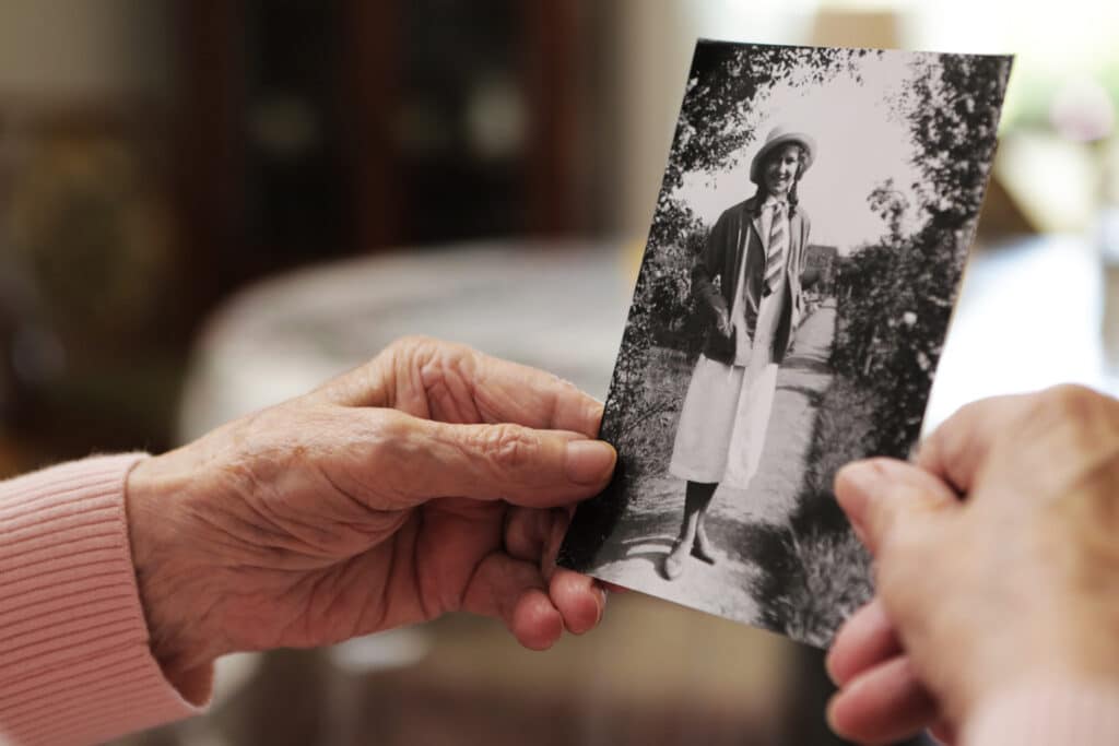 Pamięć odległych wydarzeń w chorobie Alzheimera