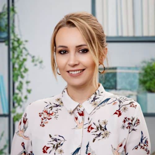 mgr Weronika Kierońska
